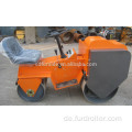 1 Tonne Wasserkalt-Dieselmotor-Nutzwalze mit 700 mm (28 ") Tandem-Vibrationstrommeln (FYL-850S)